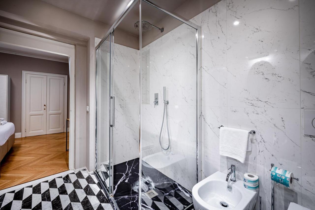 Hs4U Ricasoli Luxury Apartment Near Duomo N. 3 Firenze Eksteriør bilde